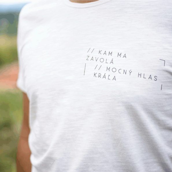 KAM MA ZAVOLÁ – pánske tričko (krémové)