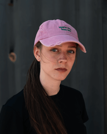 More you, less me | unisex šiltovka - ružovo zelená