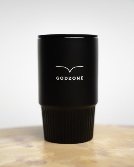 Keramický pohár s uškom | GODZONE ČIERNY – 420 ml